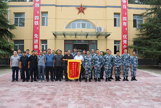 共建臨汾闊步行，軍民聯(lián)誼魚水情